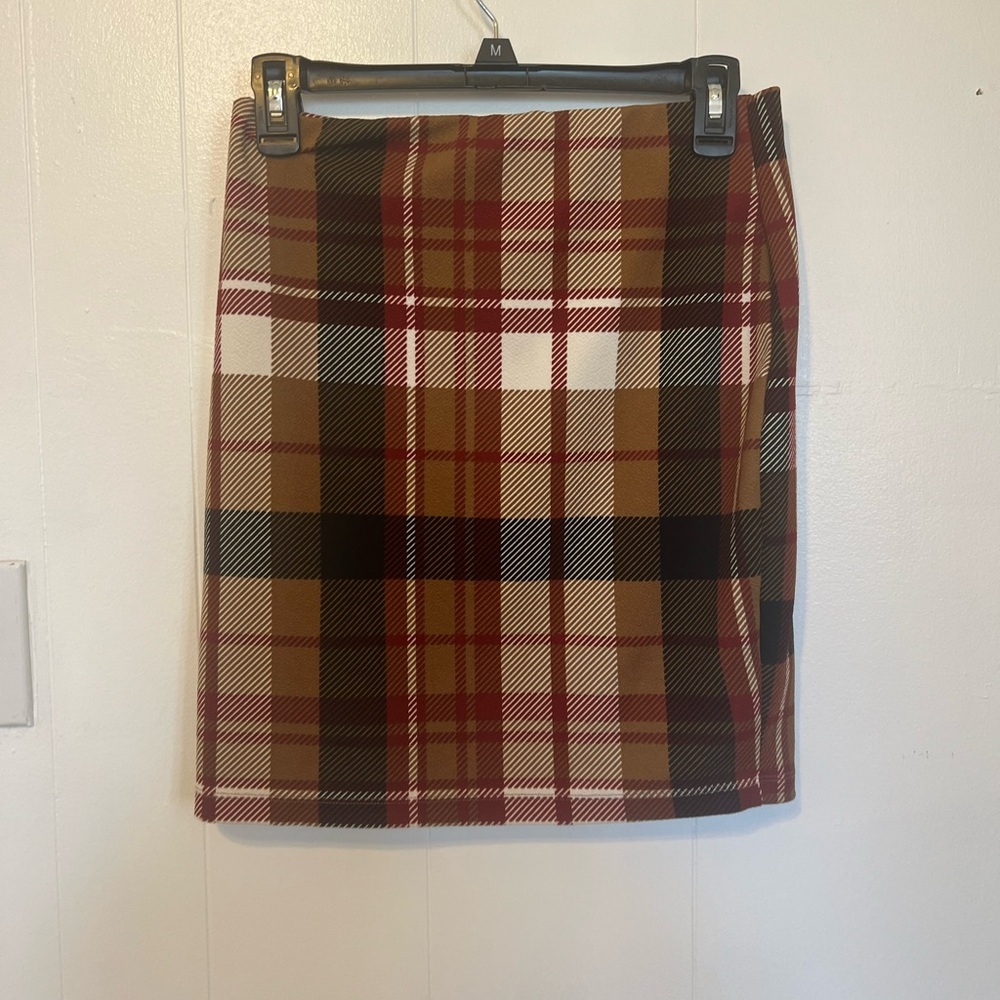 Plaid Women's Skirt - Brown, Red, Black - Picture 5 of 5